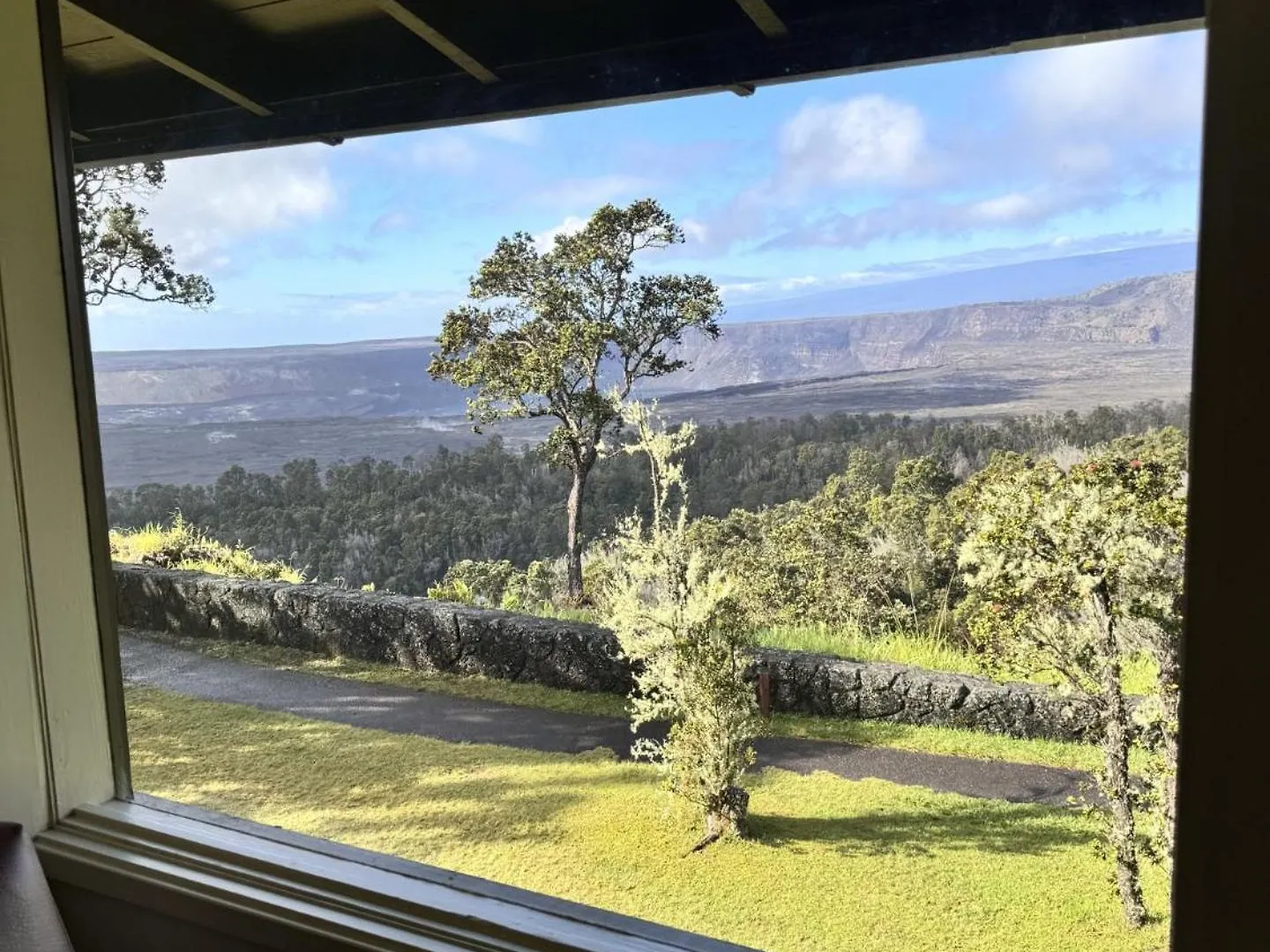 Hotel Hawaii Volcano House